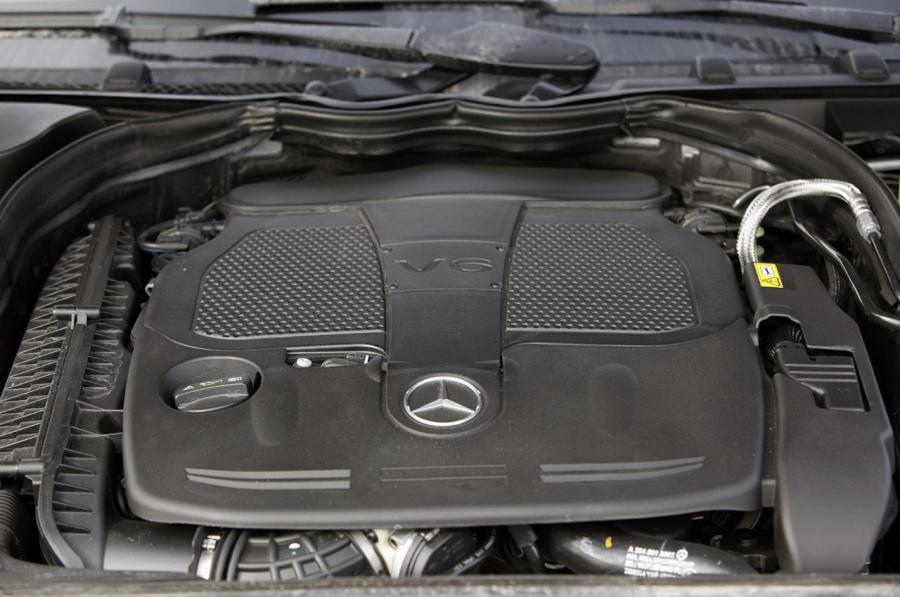  Mercedes-Benz C350 4Matic 2012 года  (фото 20 из 29)
